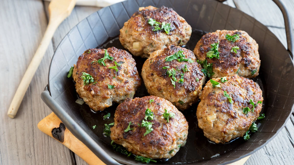 20240415150542-fasirt-20-e2-80-93-20hungarian-20fas-c3-adrozott-20meatball